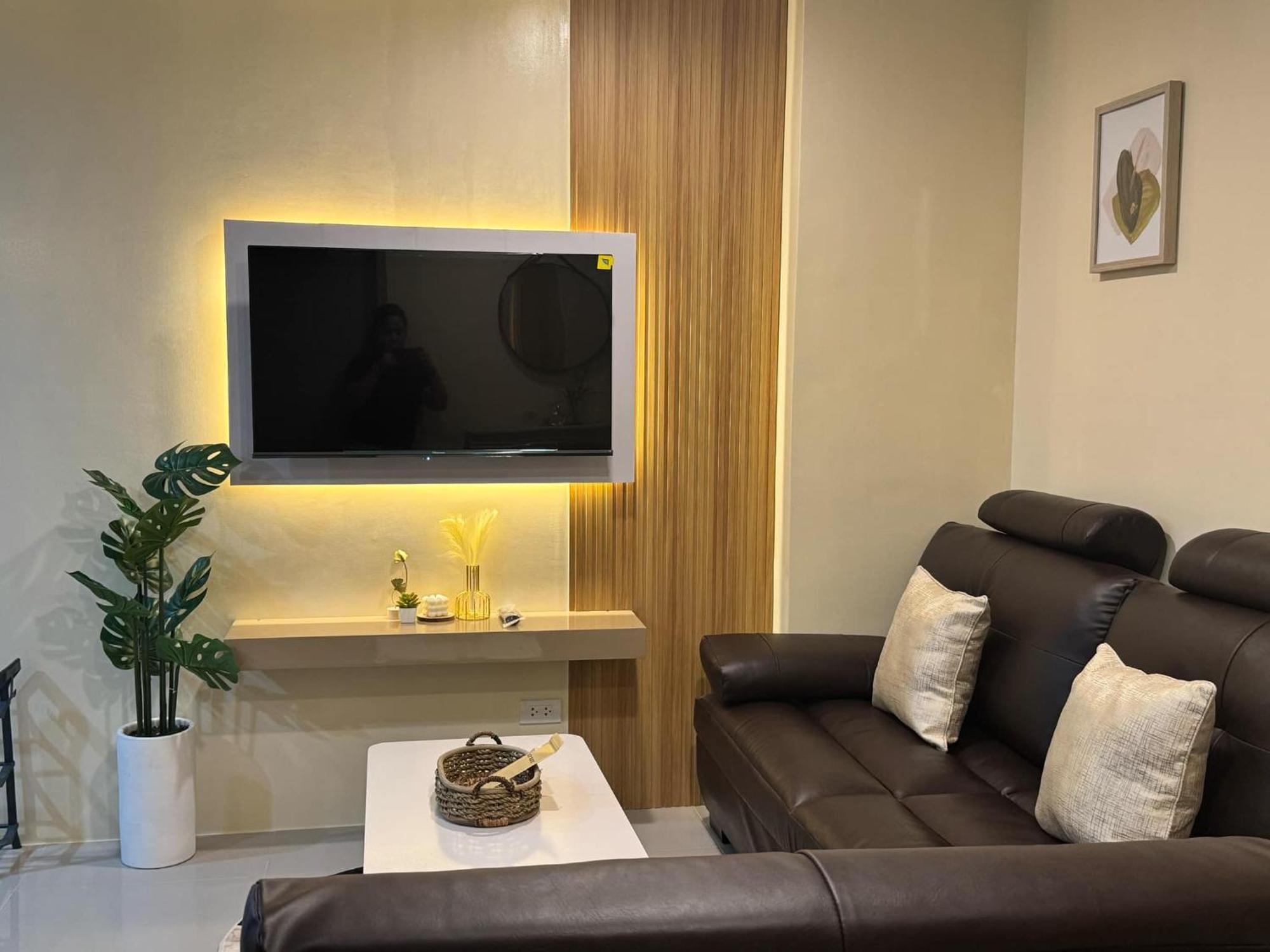 Condo 801 Bernwood Tower 일로일로 외부 사진